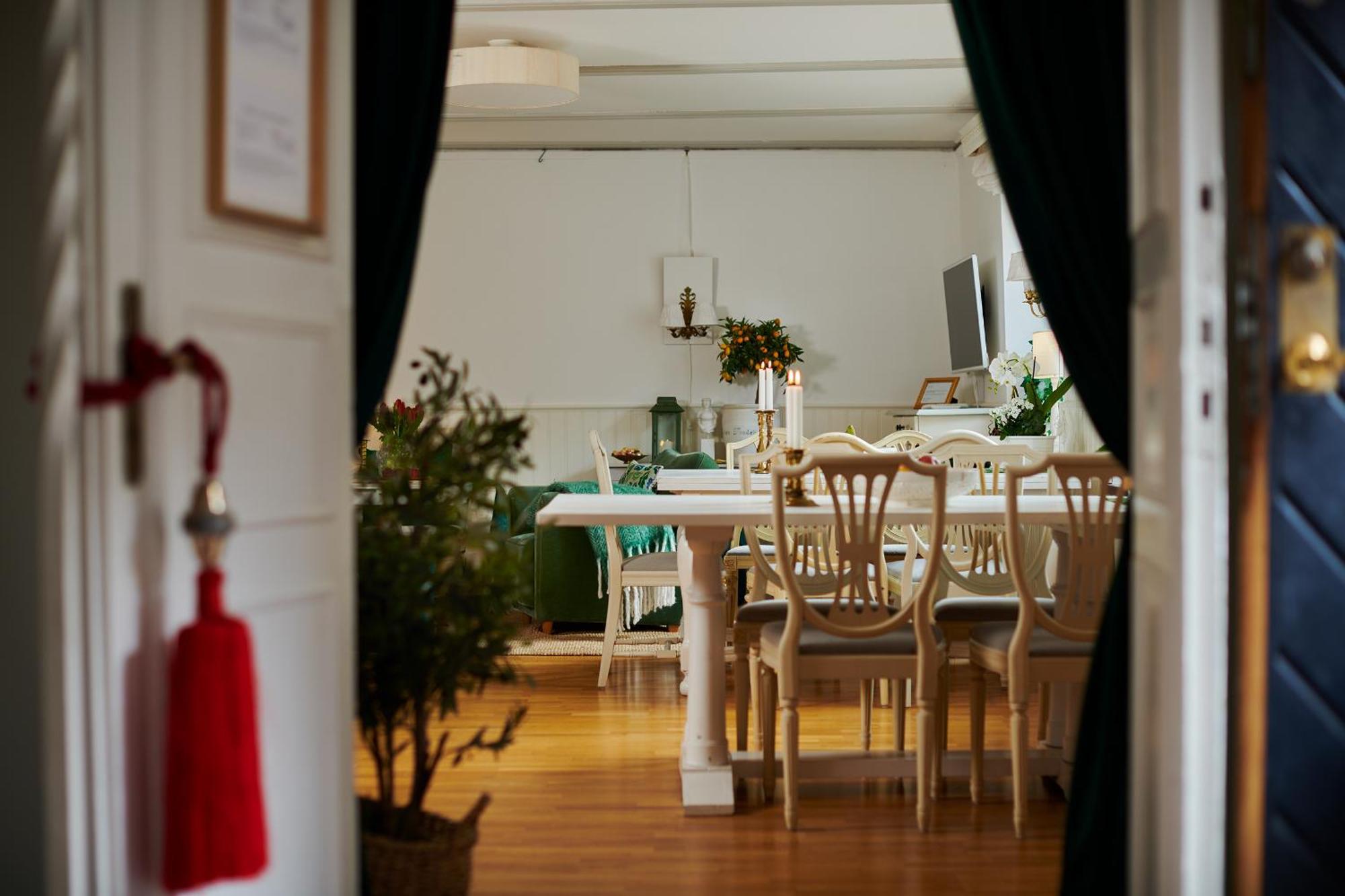 Hotell Baeckagarden Ystad Luaran gambar